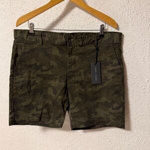 Slate & Stone Camouflage 7”  cotton Ross Shorts NWT